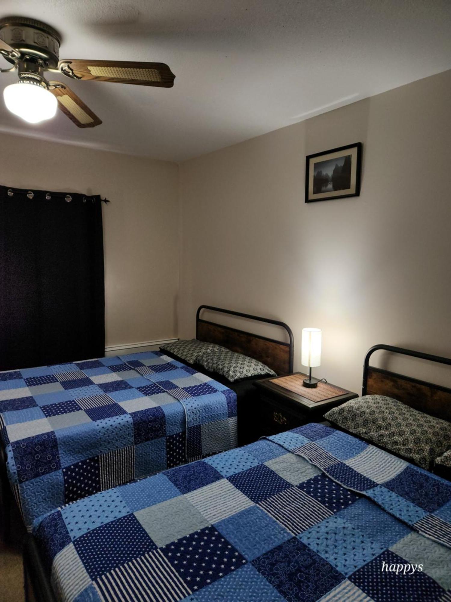 Midway Motel Radisson Eksteriør billede